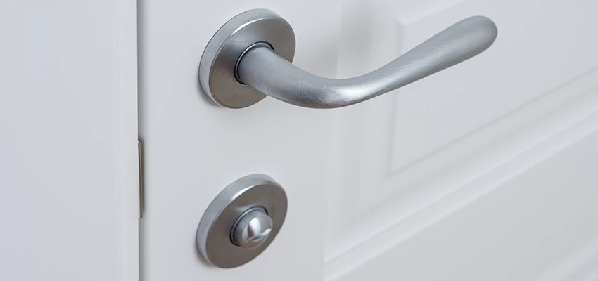 Single-Occupancy Restroom Locks Repair in Park Ridge, Illinois